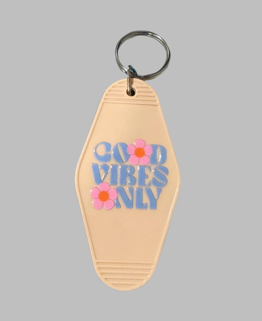 Good Vibes Only Keychain